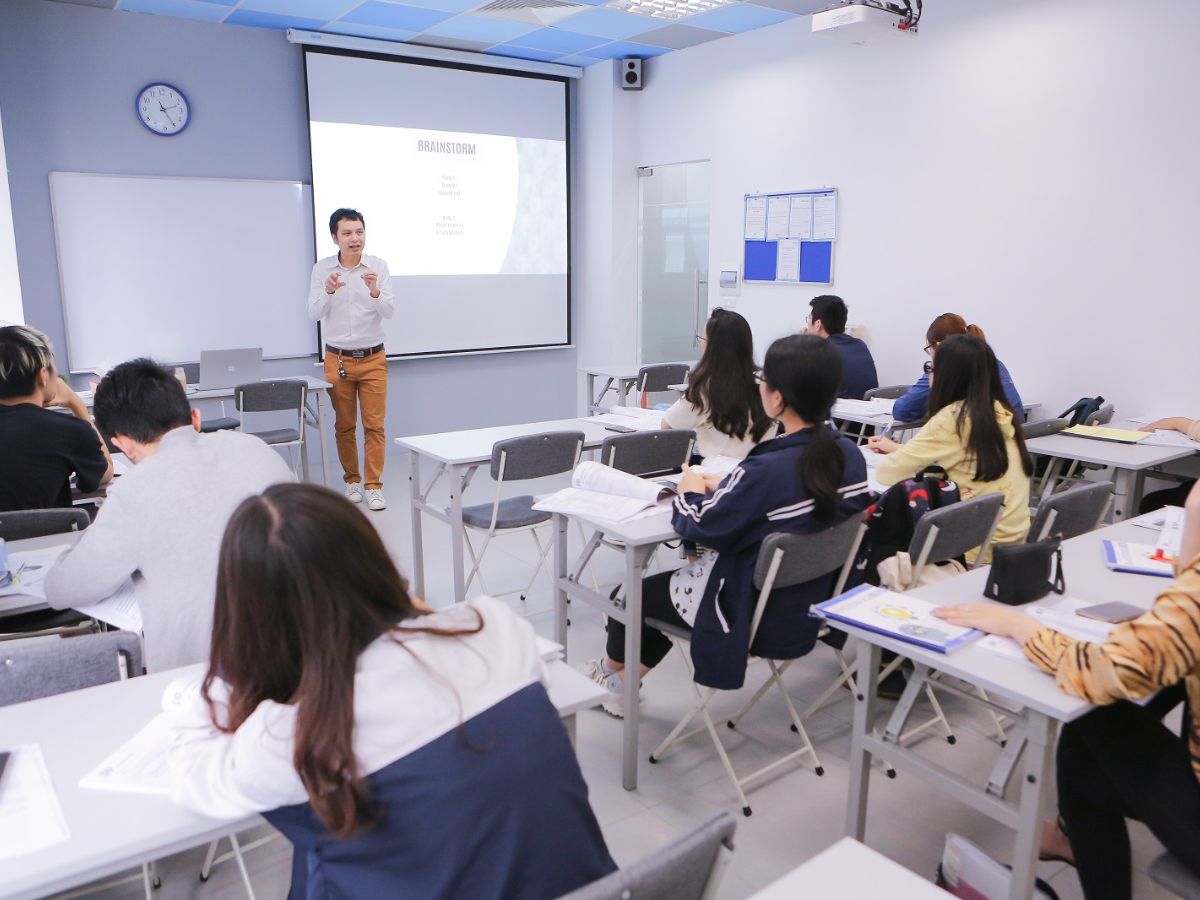 Nhiều học sinh cấp 3 đã và đang theo học IELTS tại trung tâm PREP Hà Nội