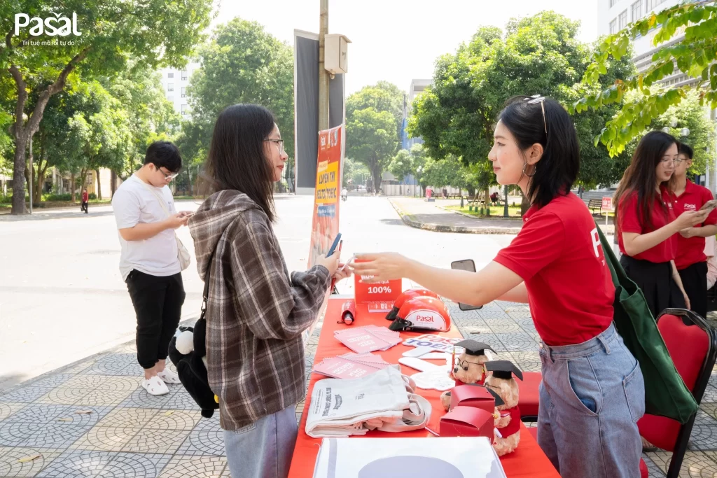 Pasal đồng hành cùng Tân sinh viên Đại học Bách Khoa Hà Nội – Khởi đầu vững chắc, bứt phá tương lai!