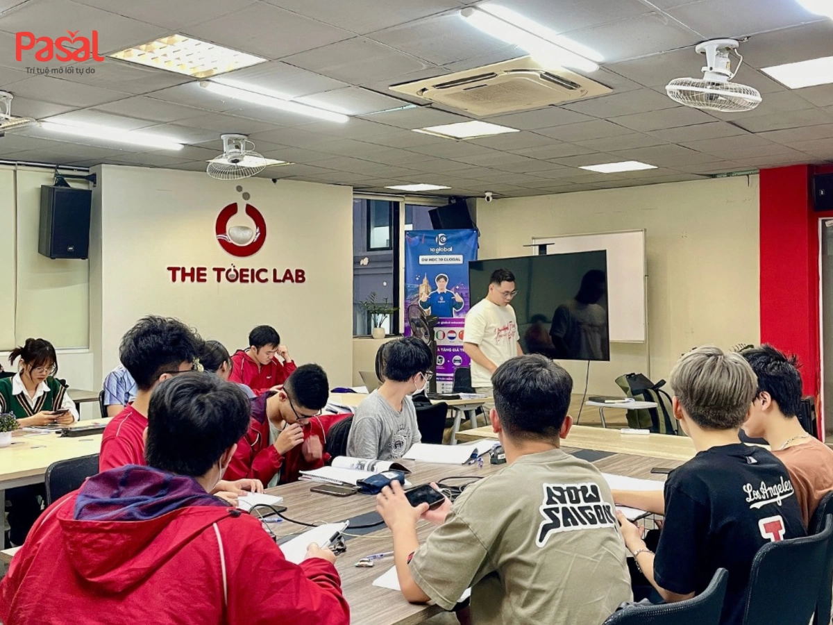 Top 4 trung tâm TOEIC Thanh Xuân uy tín nhất 2025